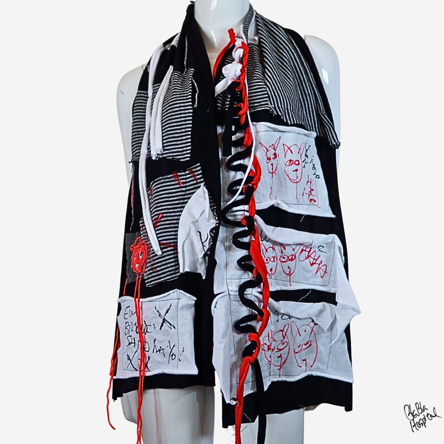 Face No.005 | Fabric Art グレイx黒デザイン-黒スカーフ