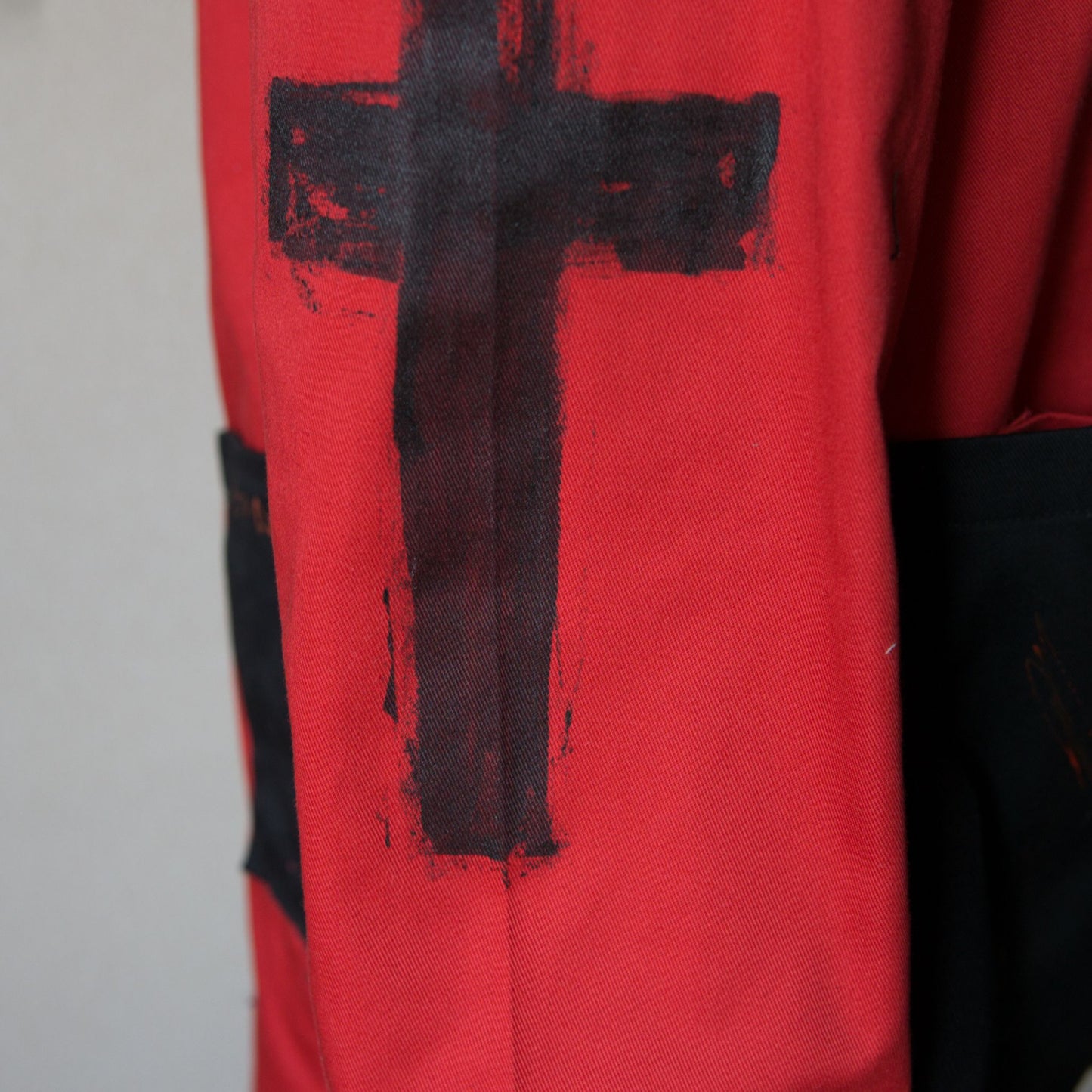 Tokyo Punk Arztjacke Schwarz Oversize Rot