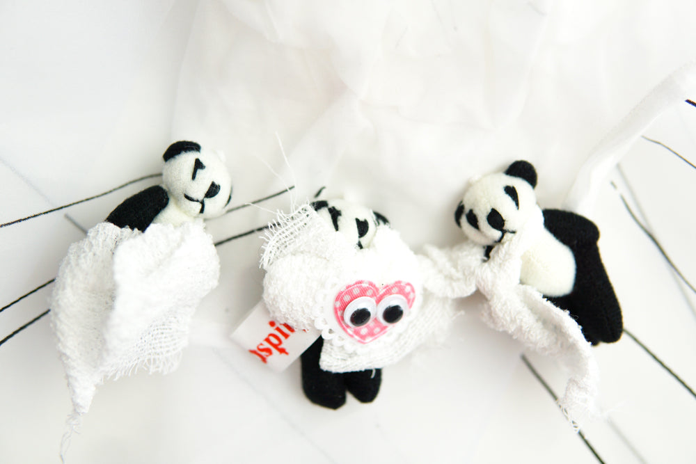 Harajuku fashion Yamikawaii 1Panda Small Doll Brooch・パンダブローチ1個