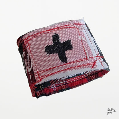 BLABLA Patient Wristband – Tartan