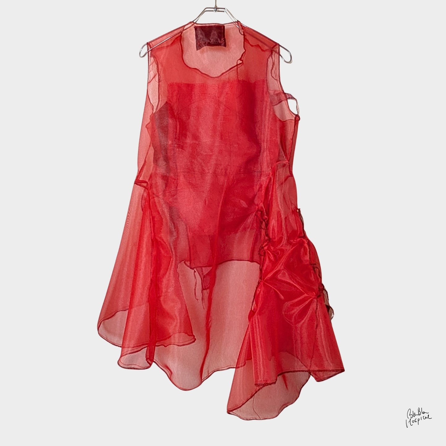Red Air – No.04 | Sheer Red Organza Gingham  – Layering Piece