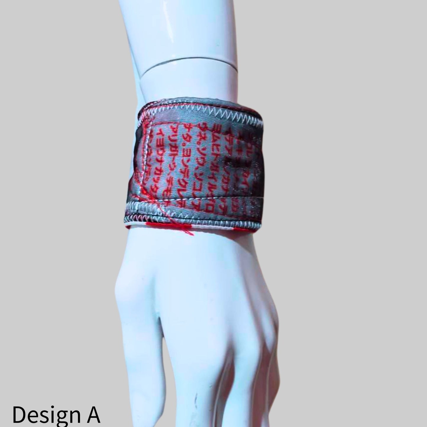 Japanese writings Knit x Wool Wristband