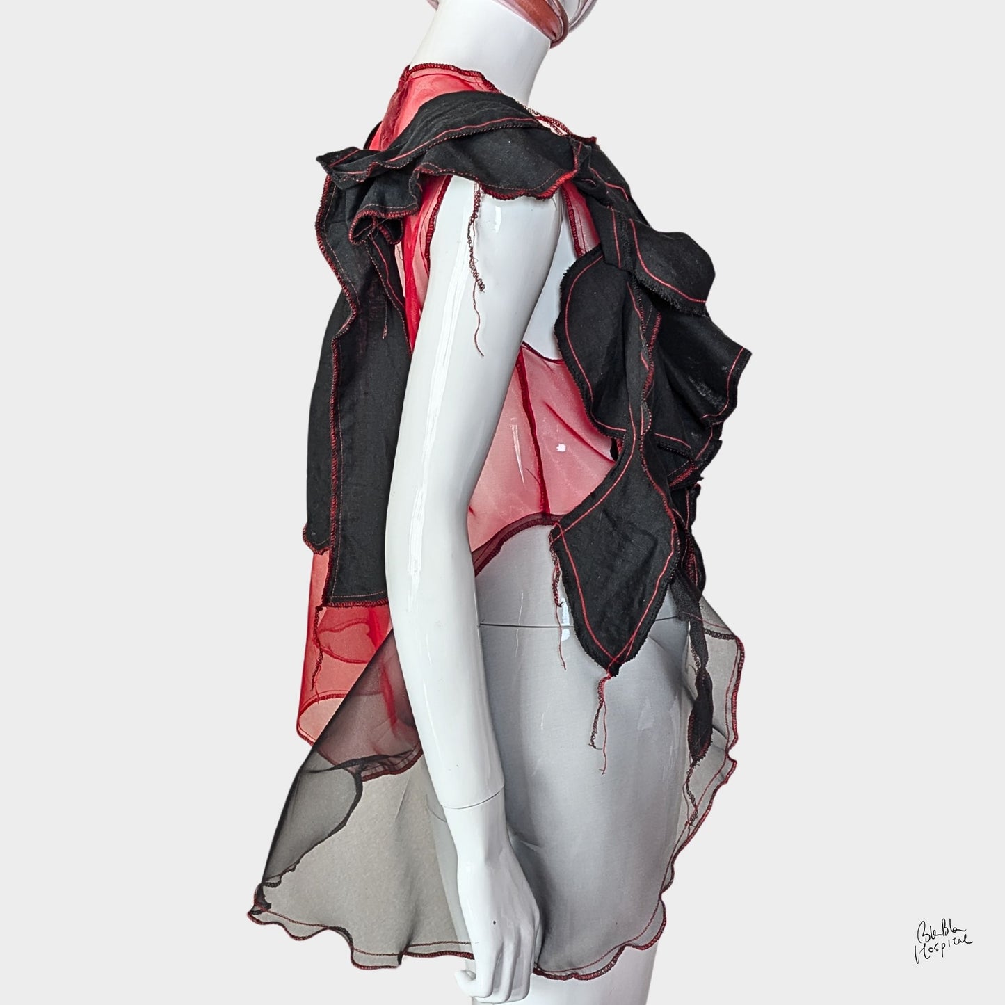 Red Air - No.03 |黒ガーゼ直感フリル オーガンジートップス –レイヤー重ね着用