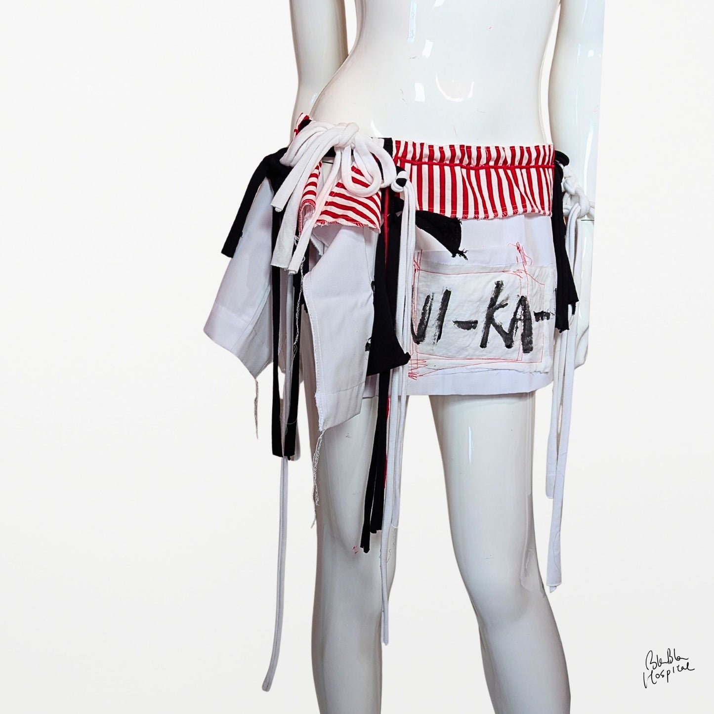 Nurse Wrap | Multi-Way Wearable Art Piece