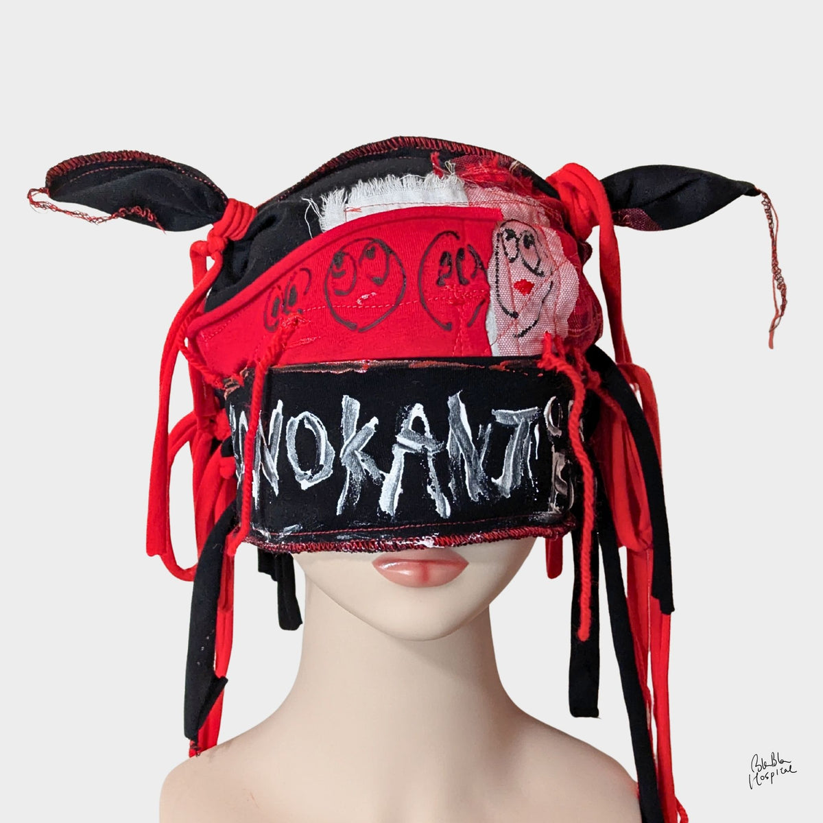 Heart No.012 | Red and Black Head Piece