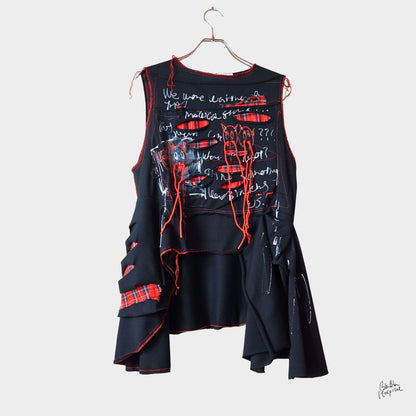 Twinmood – No.01b | スリーブレスブラックトップス